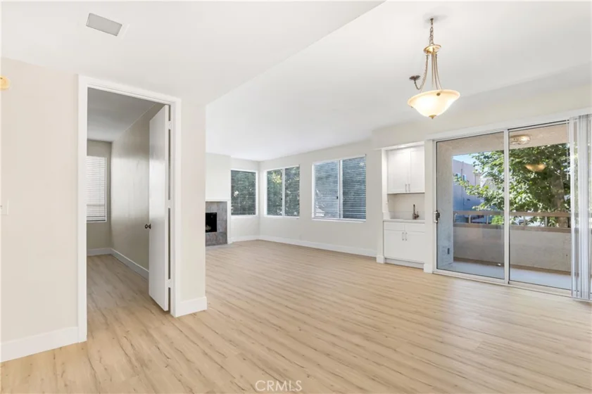 14530 Benefit Street #102 photo 8