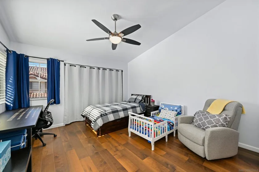 3811 Creststone photo 8
