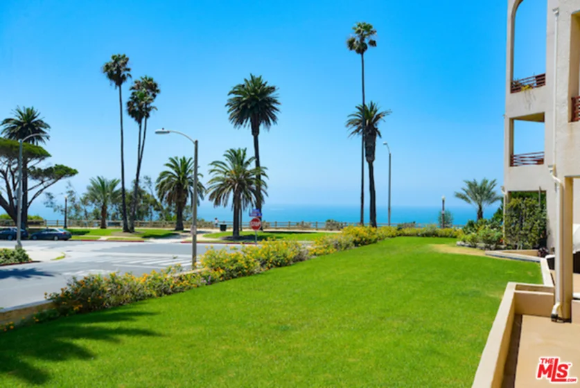 311 Ocean Avenue #104 photo 1