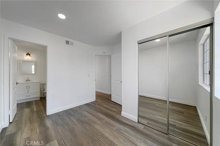 2413 Mira Monte Court photo 23