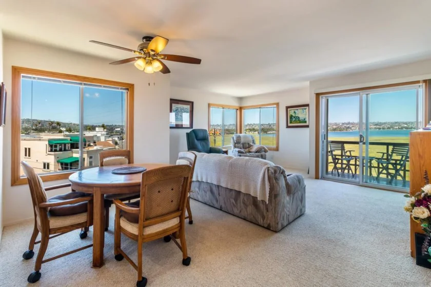 3833 Lamont Street #4B photo 1
