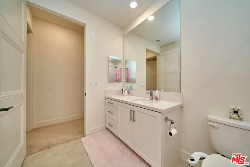 8898 Los Coyotes Court #210 photo 16