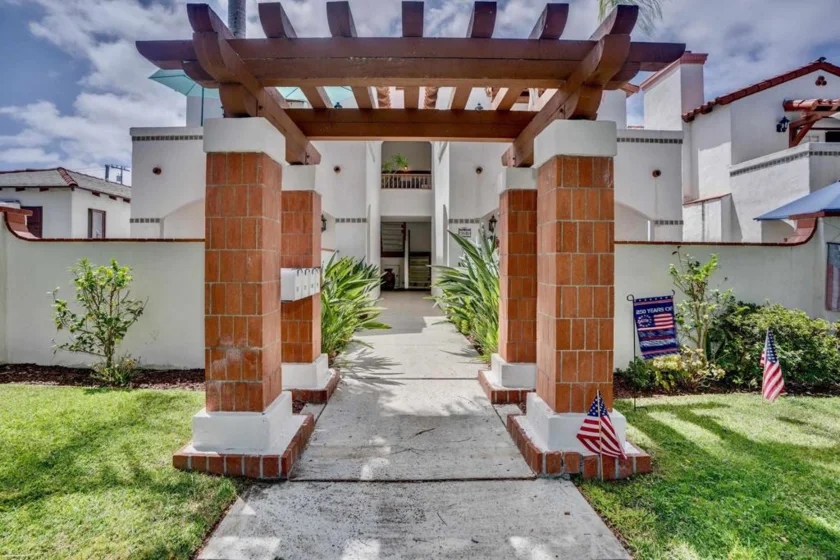 254 C Avenue photo 36