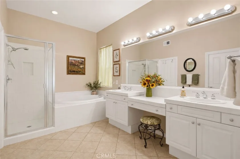 35777 Abelia Street photo 21