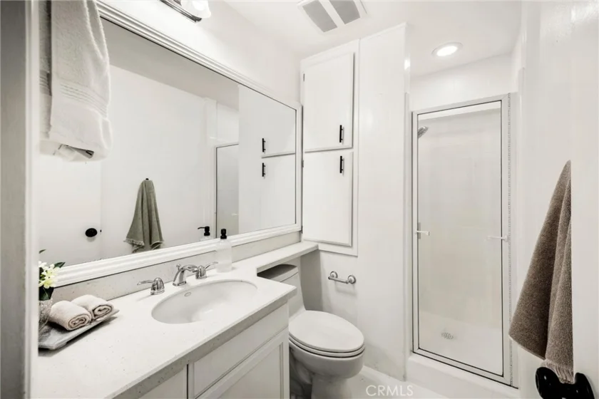 1021 Hill Street #2 photo 9