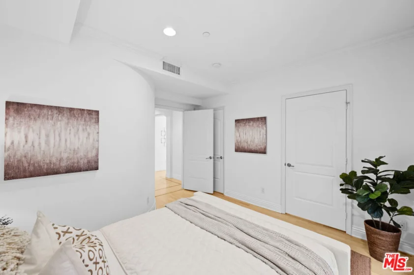 10935 Missouri Avenue #B photo 15