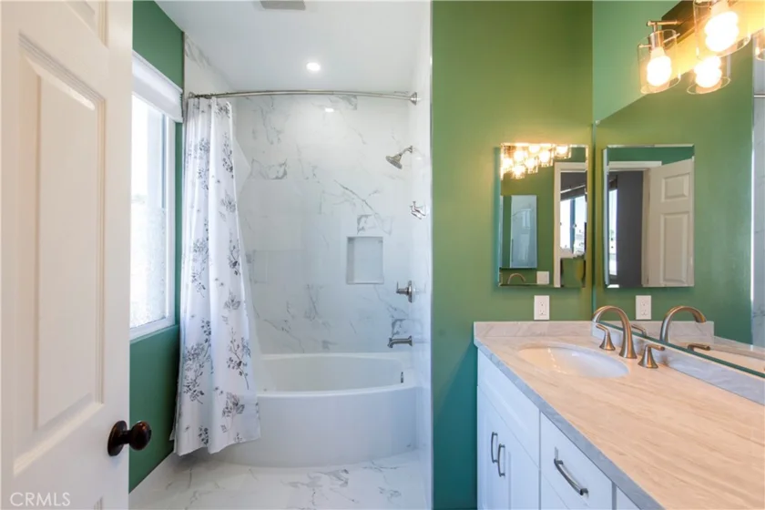 1448 N Fair Oaks Avenue #Unit 107 photo 3
