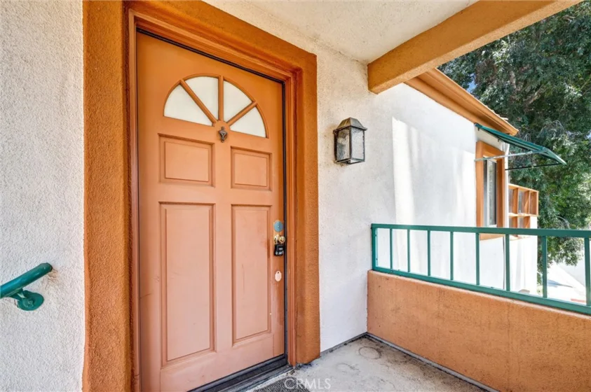 360 Villa Point Drive photo 13
