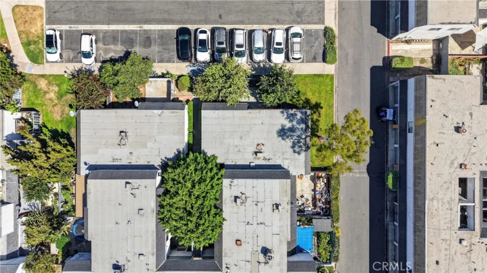 13930 Parkway photo 33