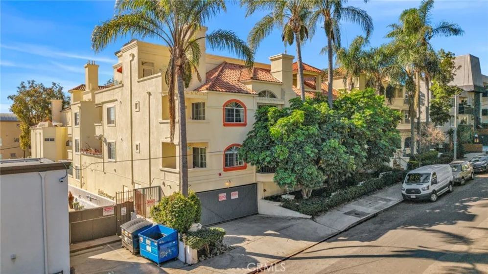 7218 Hillside Avenue #202 photo 22