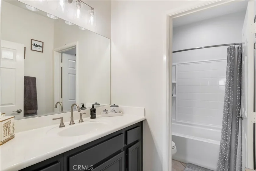 4313 Owens Street #102 photo 11