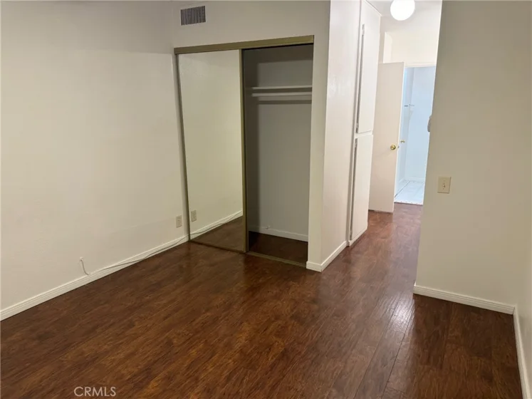 5460 White Oak photo 16