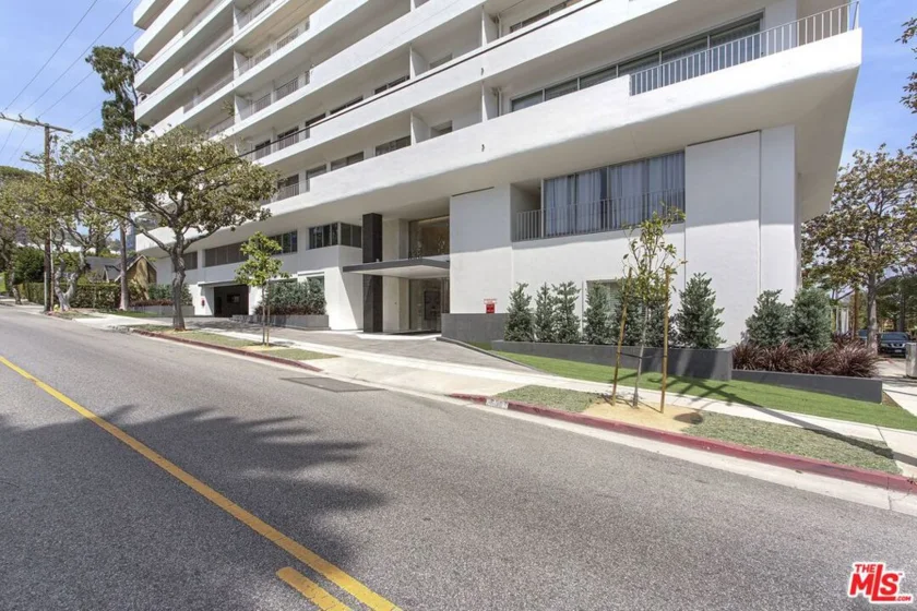 838 N Doheny Drive #1204 photo 25