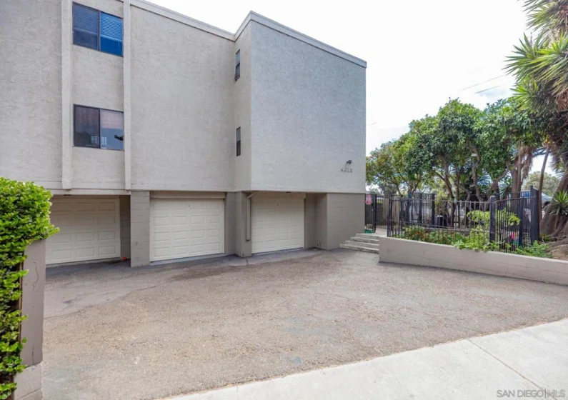 4615 Pico Street #8 photo 1