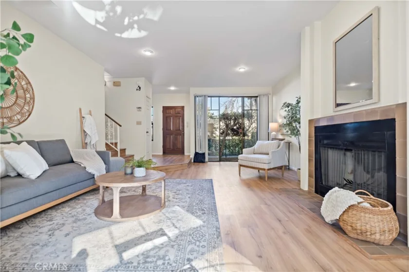 832 Magnolia Avenue #7 photo 1