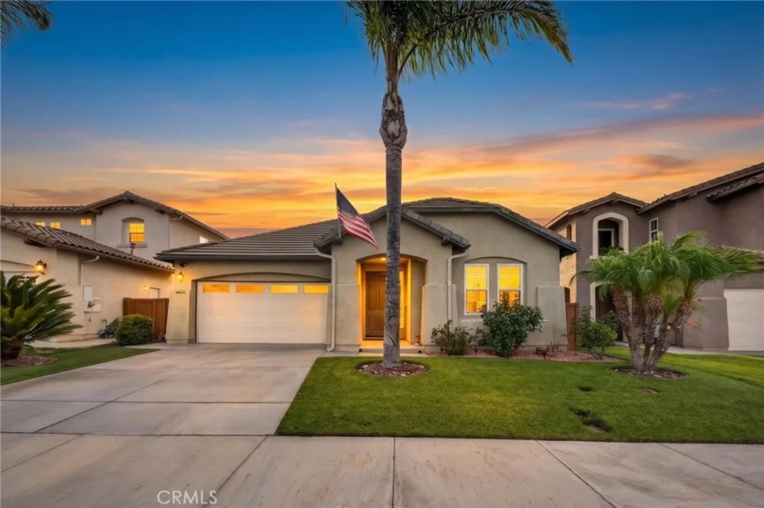 44829 Mumm Street photo 3