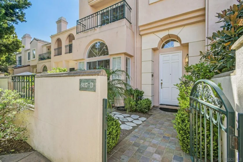 5117 Renaissance Avenue #D photo 2