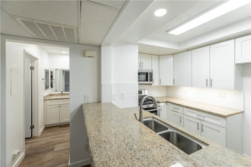 6275 Canoga #61 photo 21