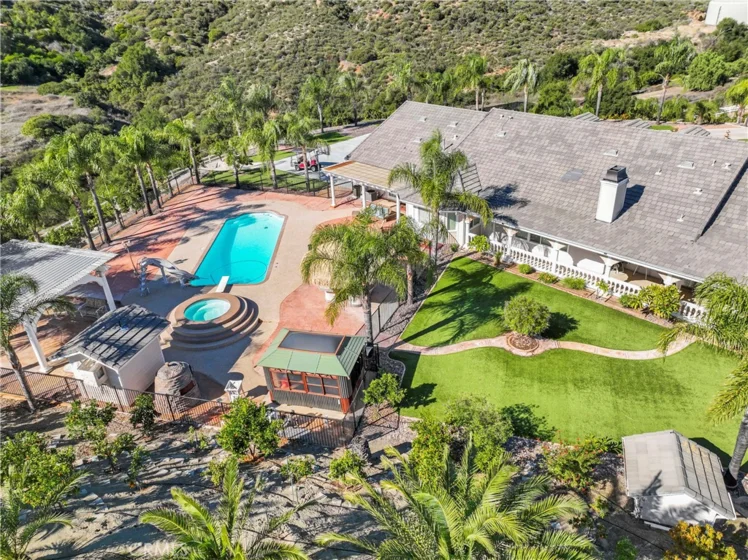 35751 Avenida La Cresta photo 1
