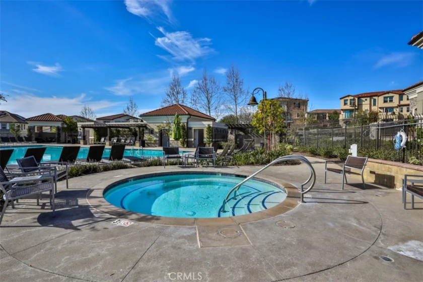 608 White Oaks photo 40
