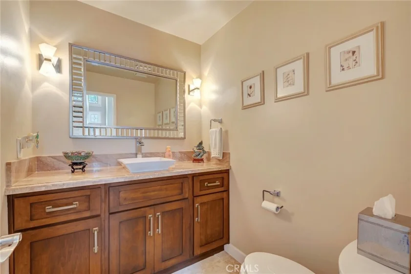 6056 Shadowbrook Circle photo 9