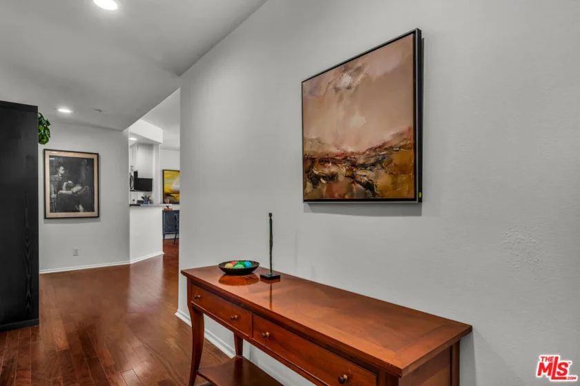 3613 Glendon Avenue #101 photo 2