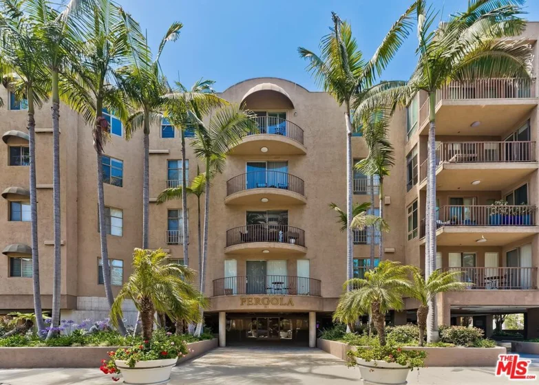 211 California Avenue #403 photo 1