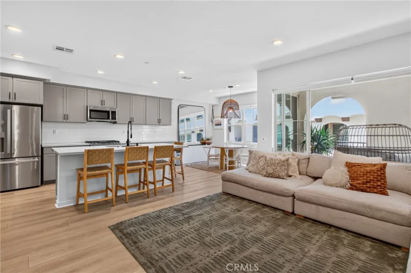 604 White Oaks photo 10