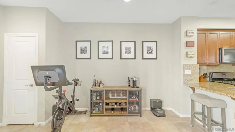 44072 Calle Luz photo 54