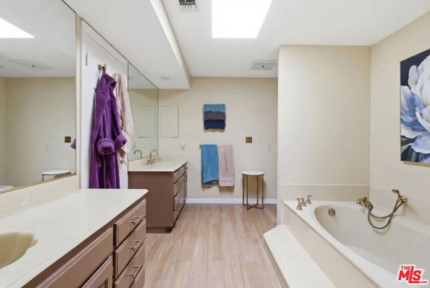 1457 Reeves Street #301 photo 5
