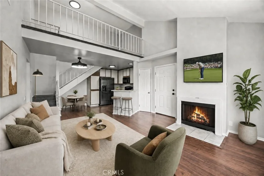 18915 Canyon Hill Drive photo 5
