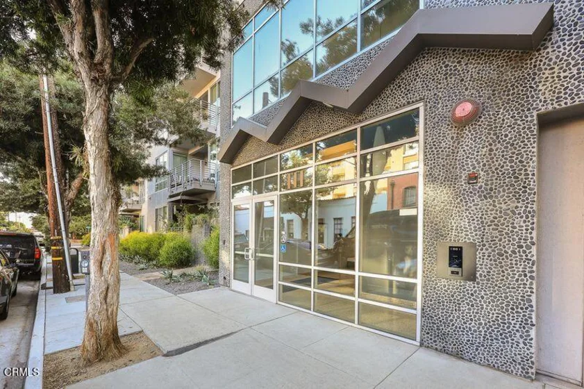 111 S De Lacey Avenue #409 photo 3