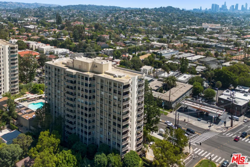 4455 Los Feliz Boulevard #1105 photo 1