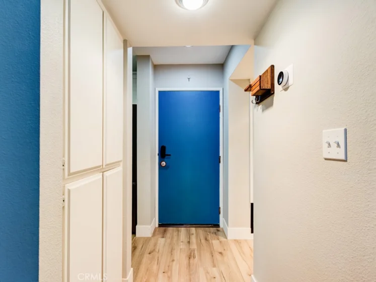 1445 Brett Place #318 photo 1