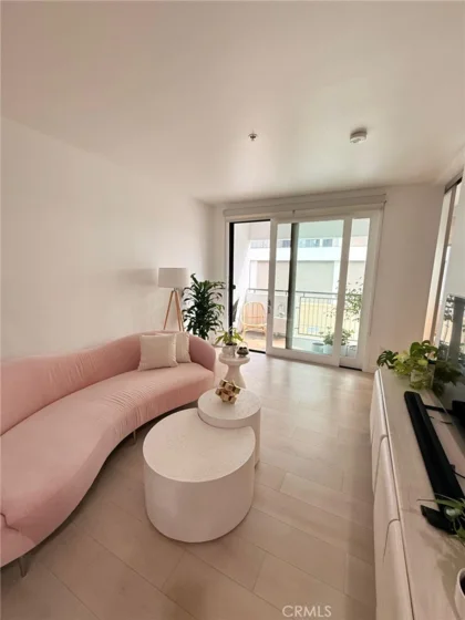 1234 Wilshire #233 photo 12