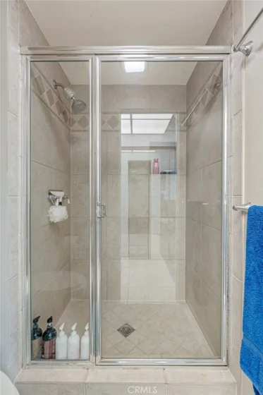 6863 Mulberry photo 37