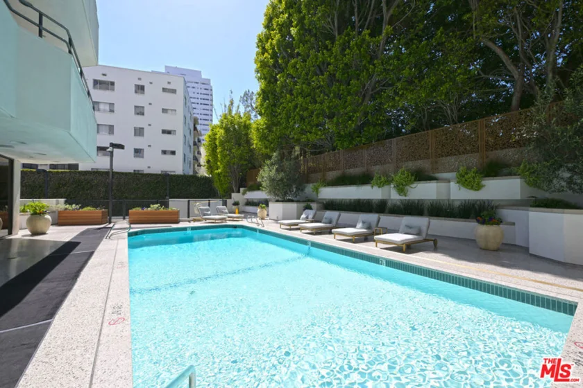 10601 Wilshire Boulevard #1404 photo 58