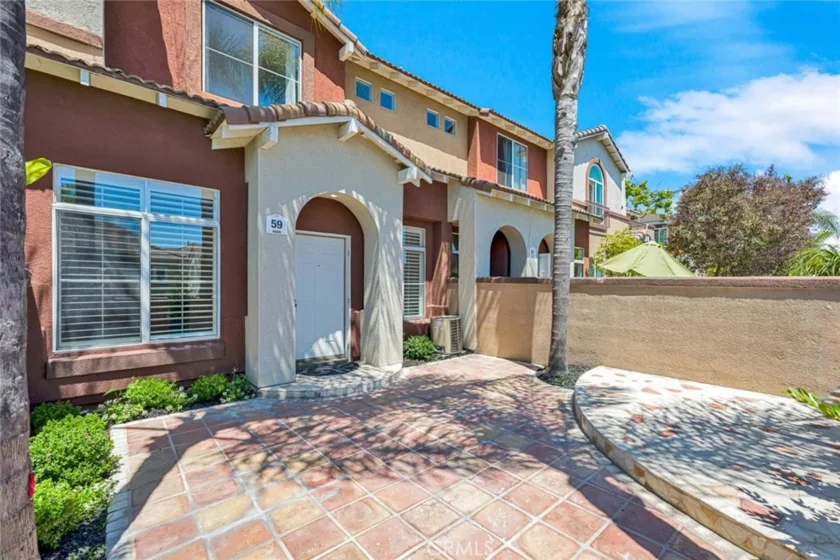 59 Anacapa Court photo 2