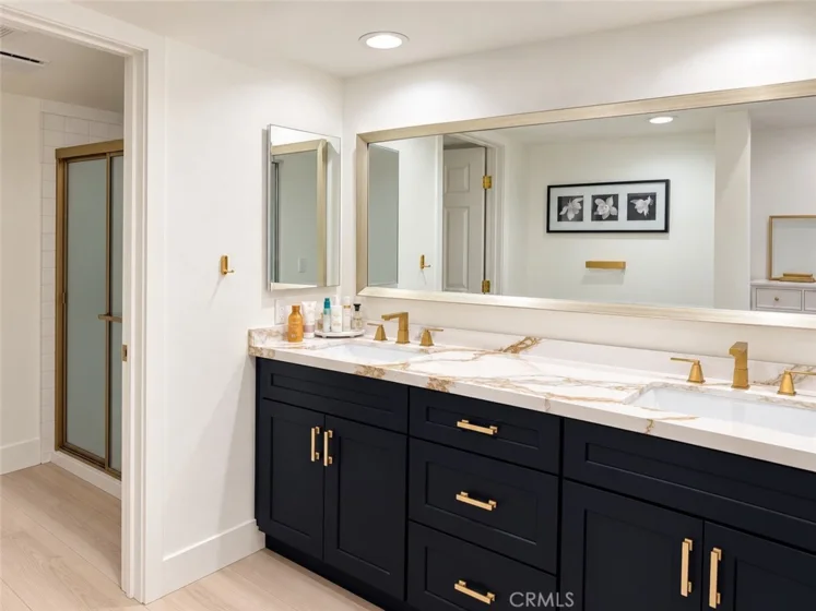 437 E Palm Avenue #207 photo 11