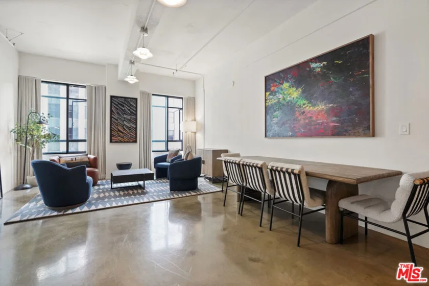849 S Broadway #403 photo 35