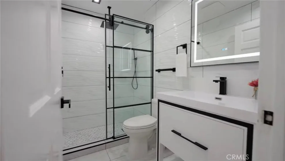 117 N Gale #PH 5 photo 21
