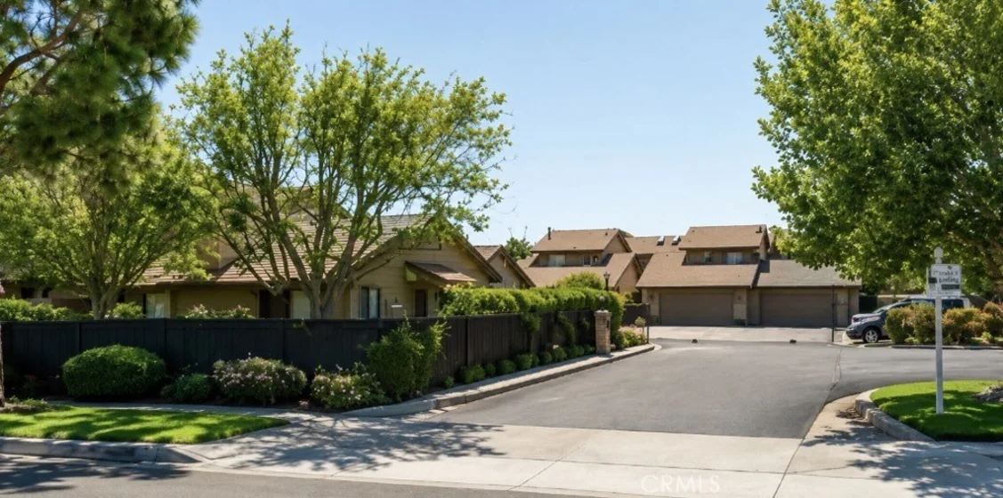 918 S Laurelwood #2 photo 4