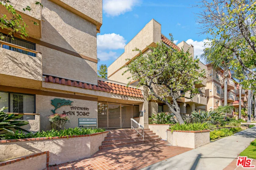 441 E San Jose Avenue #209 photo 27