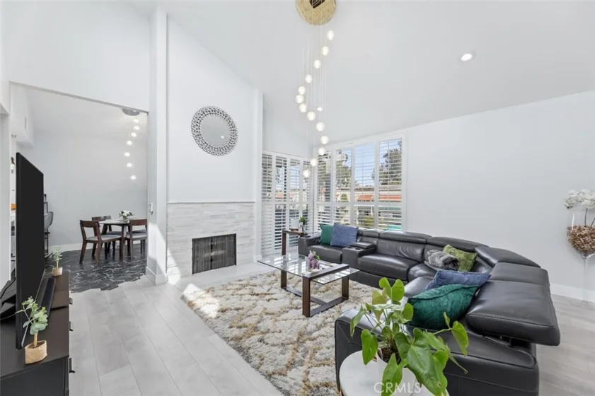 17711 Margate Street #316 photo 2