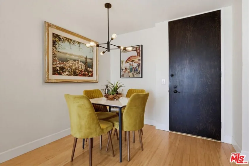 1140 E Ocean Boulevard #220 photo 52