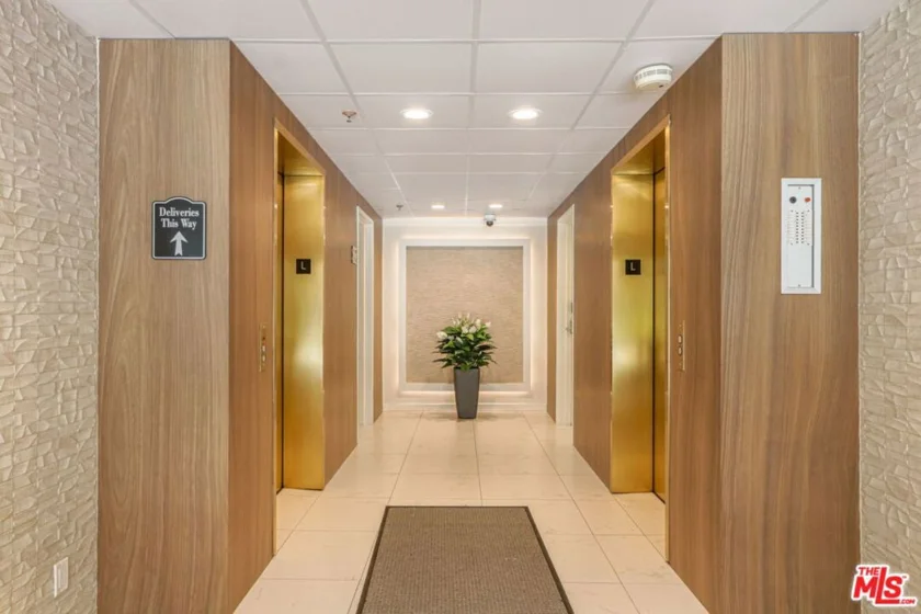 211 California Avenue #501 photo 32
