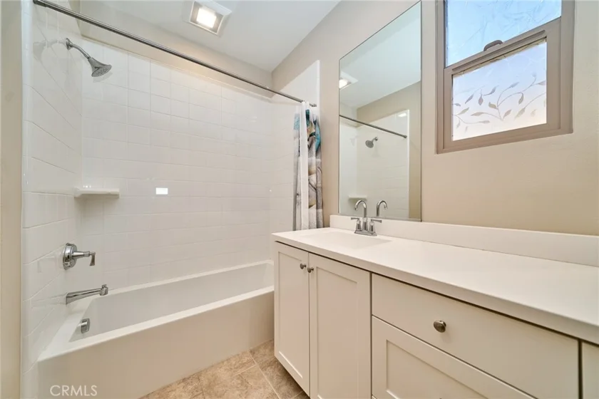 143 Hargrove photo 22