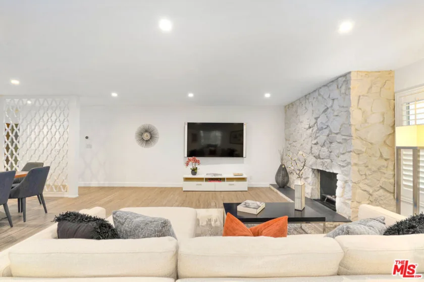419 N Oakhurst Drive #101 photo 9