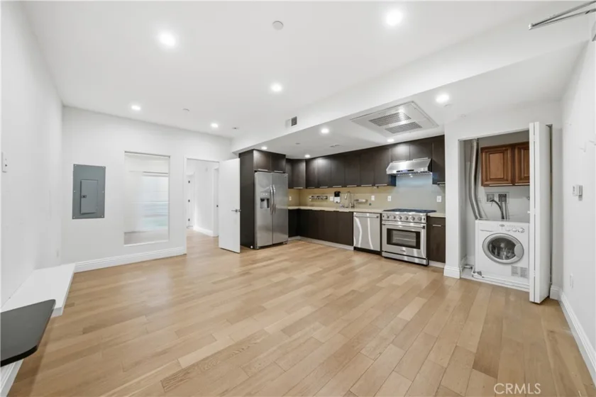 2939 Leeward Avenue #311 photo 5