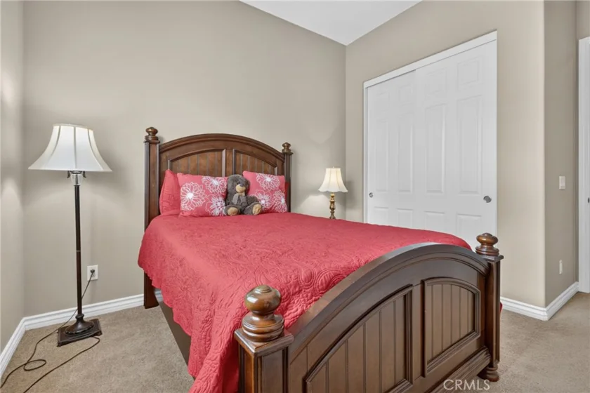 33940 Baystone Street photo 34